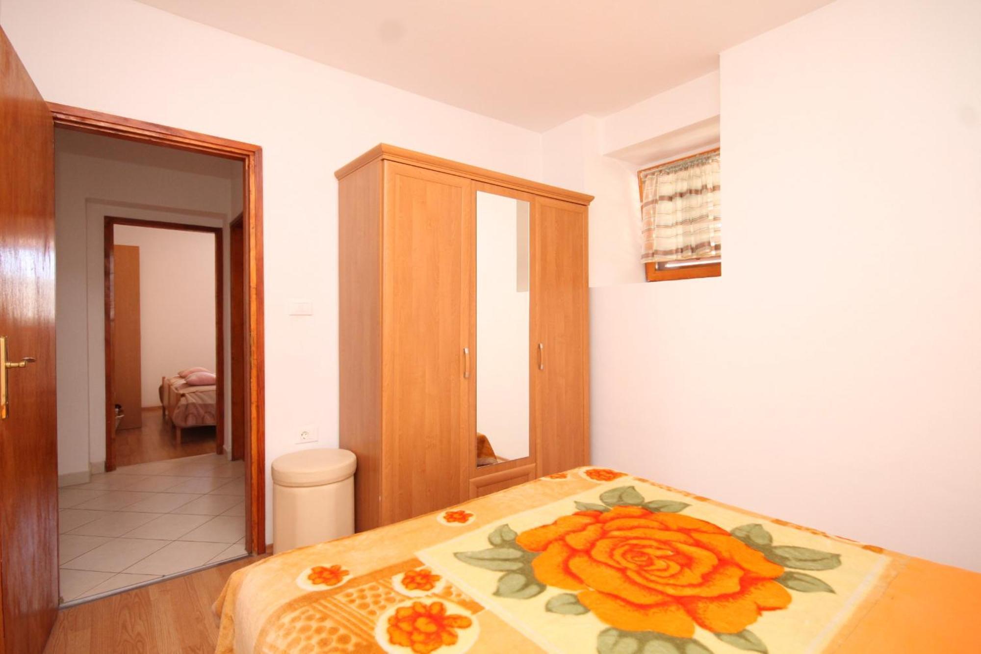 Apartments With A Parking Space Cunski, Losinj - 8010 חדר תמונה